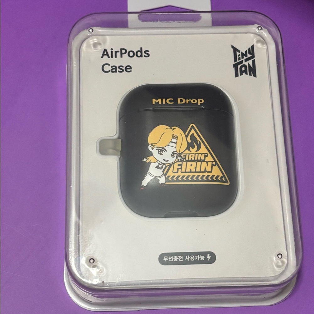 OFFICIAL BTS X TINYTAN MIC DROP AIRPOD CASE• JIN
With free freebies